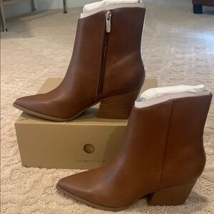 Indigo Rd. Brown Western Heeled Boots - size 10 NWT - never worn